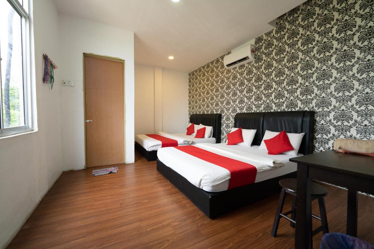 Mrj Hotel Wakaf Che Yeh 2 Кота-Бару Экстерьер фото